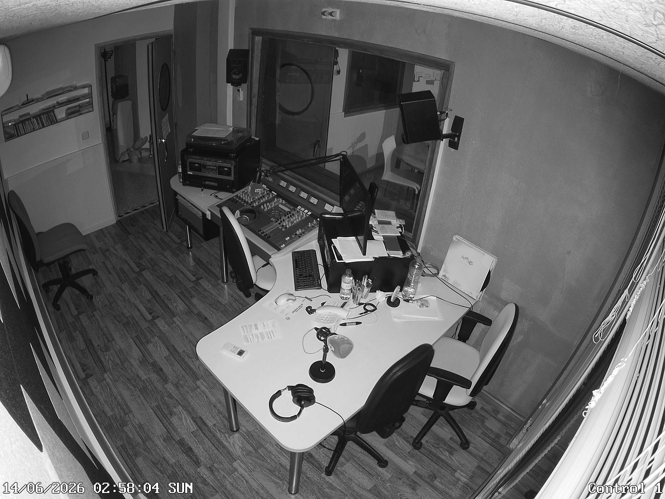 radio_00